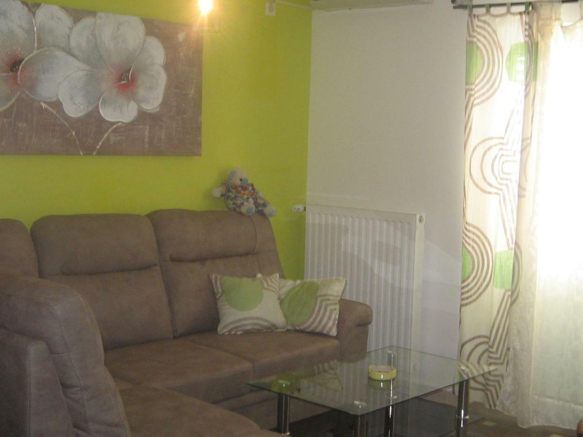 Apartman Karla Crikvenica Exterior foto